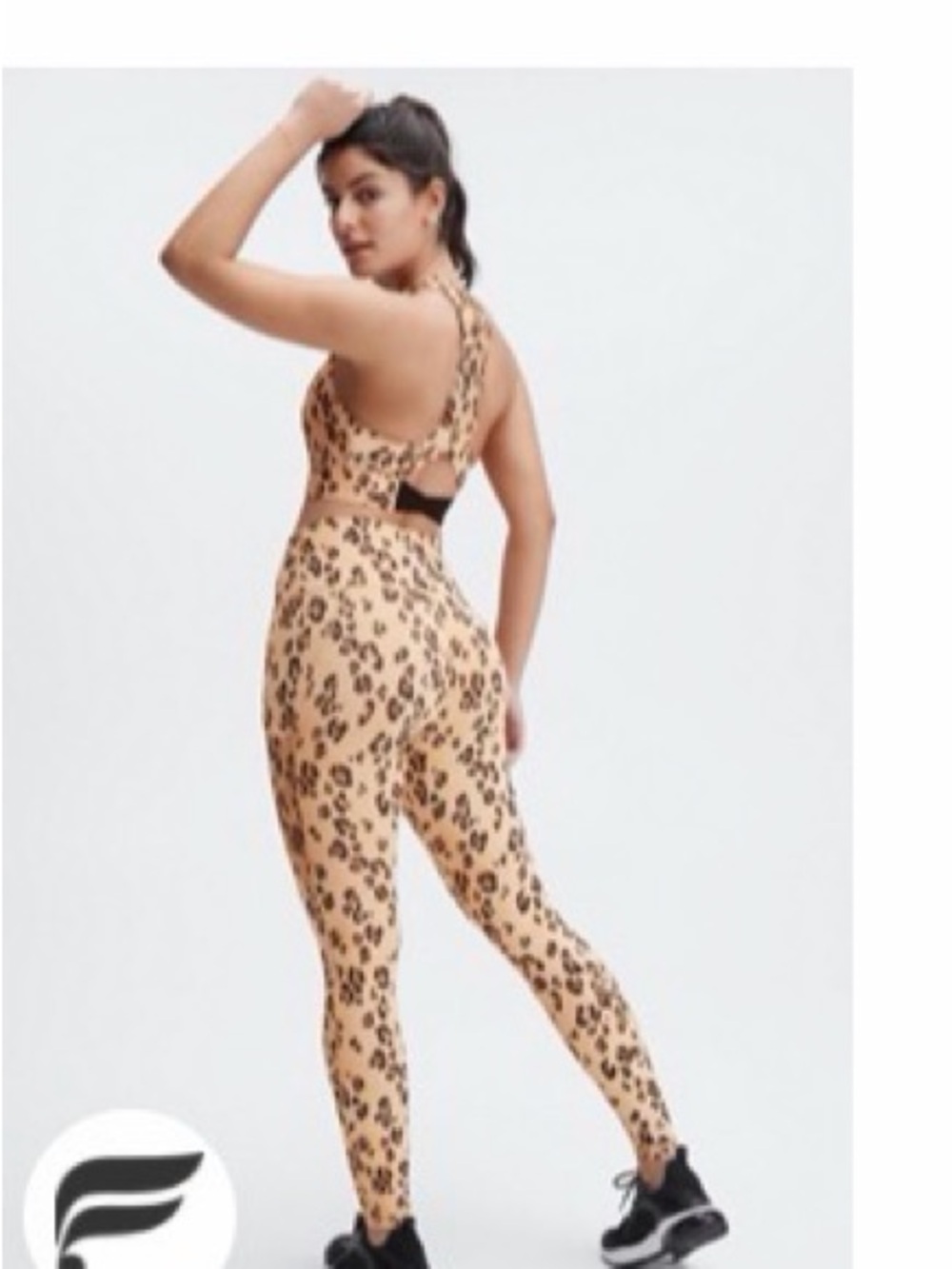 {SET}Fabletics Leopard-Print High-Waist Leggings & Matching Bra in Tan and Black